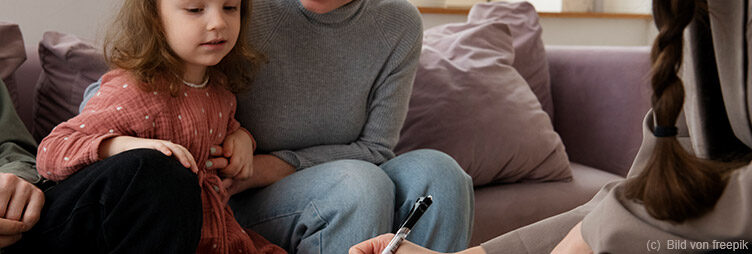 Tipps für Eltern: Das erste Gespräch mit dem neuen Babysitter