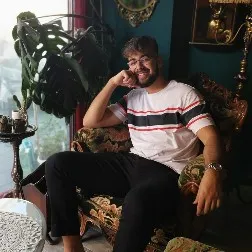 Hayati