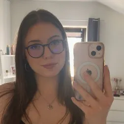 Neomi Aurora